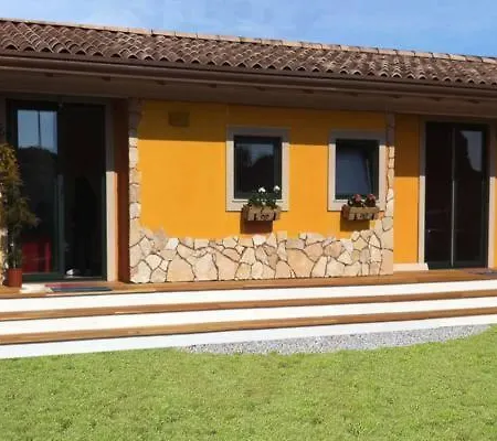 Elèna *